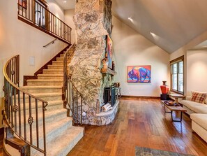 TV, fireplace, DVD player