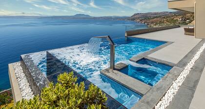 Villa Amfitriti - Luxury 6 bdr Villa with infinity heated pool