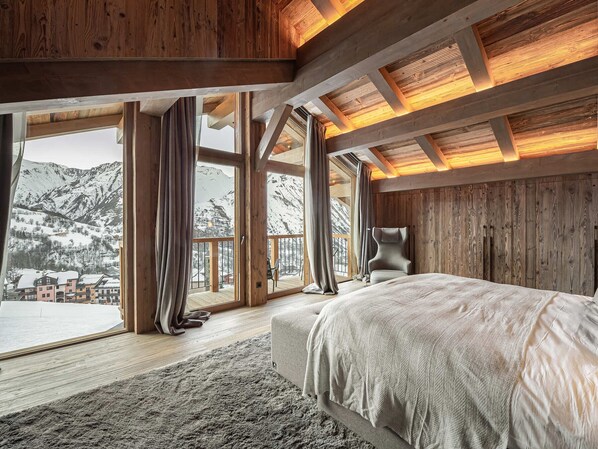 6 bedrooms, free WiFi - Ski-in Ski-out Chalet with Nordic Bath, 12/14 guests, chef included (Saint-Martin-de-Belleville)