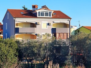 Exterior - Apartments Anto, (16331), Fažana, hr (Fažana)
