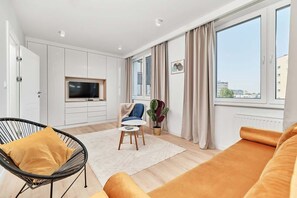 Flat-screen TV - Gwiaździsta 14 | Elegant Studio | Parking (Wrocław)