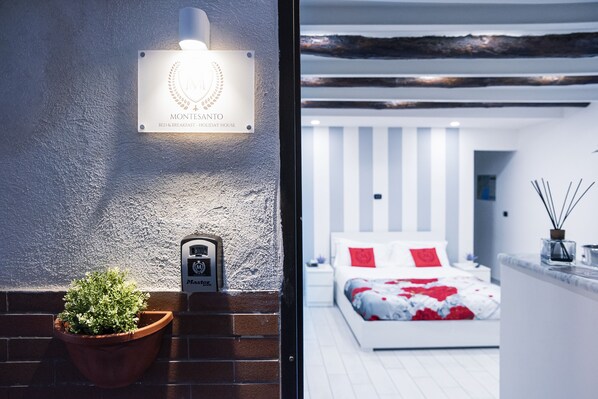 1 camera, ferro/asse da stiro, culla da viaggio, Wi-Fi gratuito