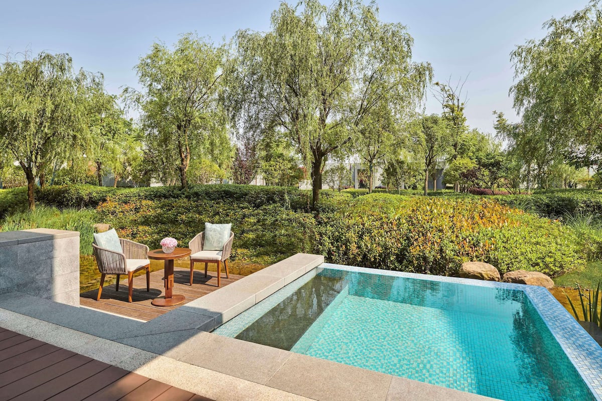 Executive Suite, 1 King Bed (Plunge Pool) | View from room