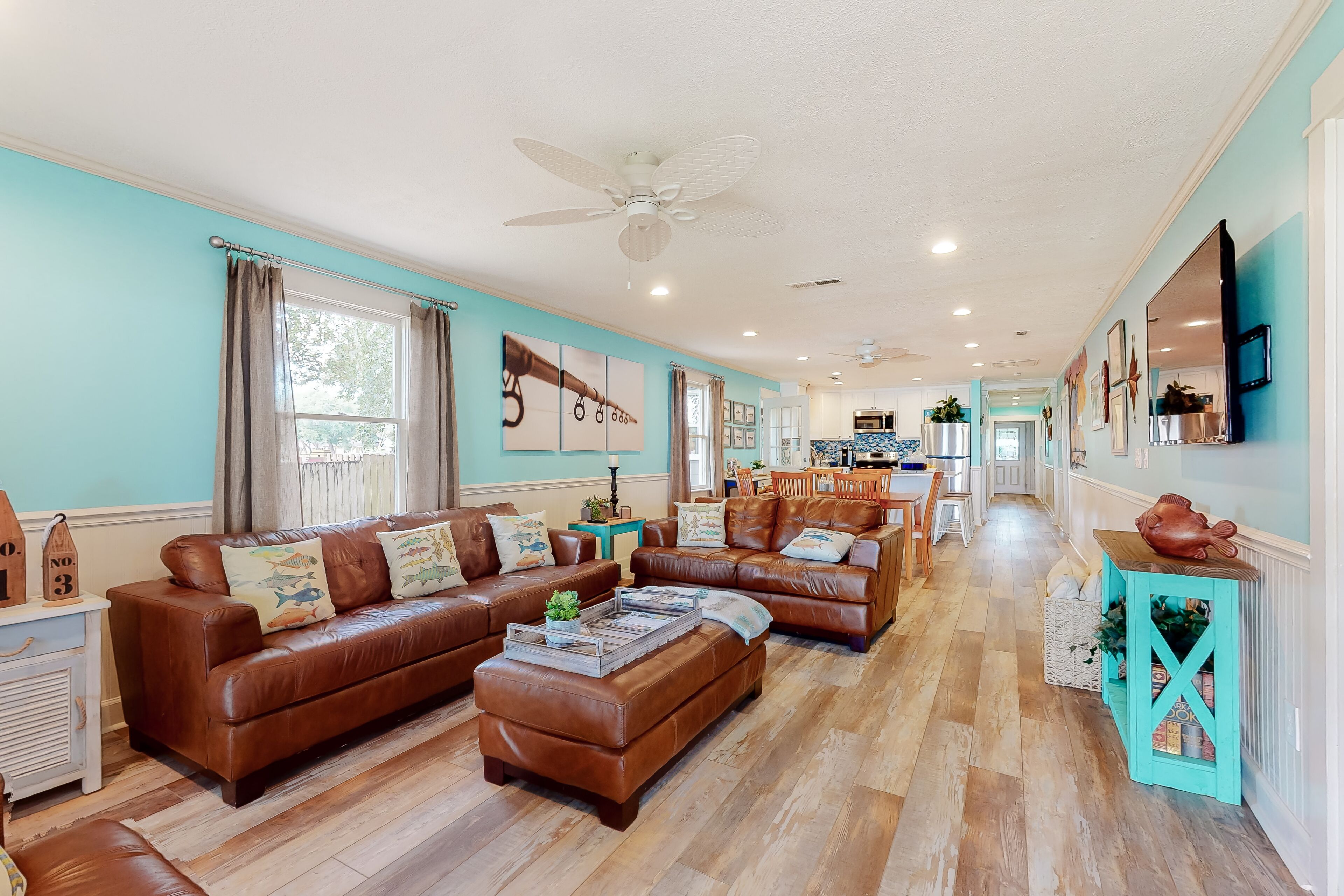 Waterfront Fishing Lodge w/ Dock, Yard, Grill, & WiFi - On Inlet Near Marshwalk