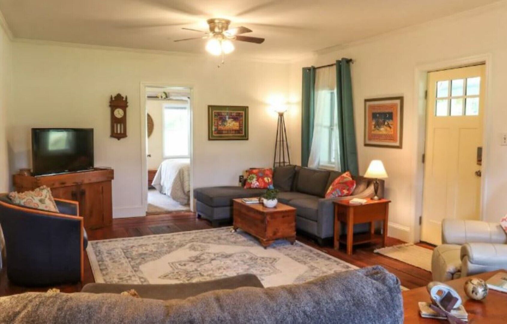 The Cottage, a place the whole family will enjoy!