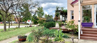 The Peach House, Lower Level