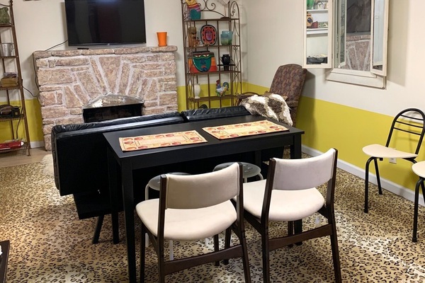 Eating area, tv room