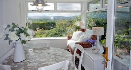 Fleur Cottage