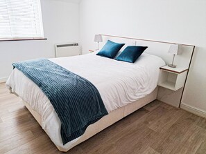 House, 3 Bedrooms, Fireplace, Sea Facing - Moore Bay Holiday Homes (Kilkee)