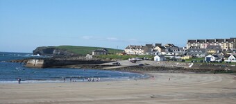 Moore Bay Holiday Homes