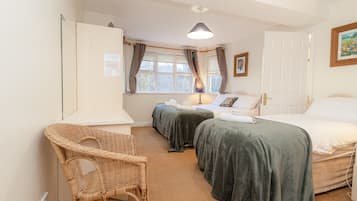 3 bedrooms, free cots/infant beds, bed sheets