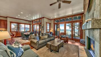 TV, fireplace, DVD player