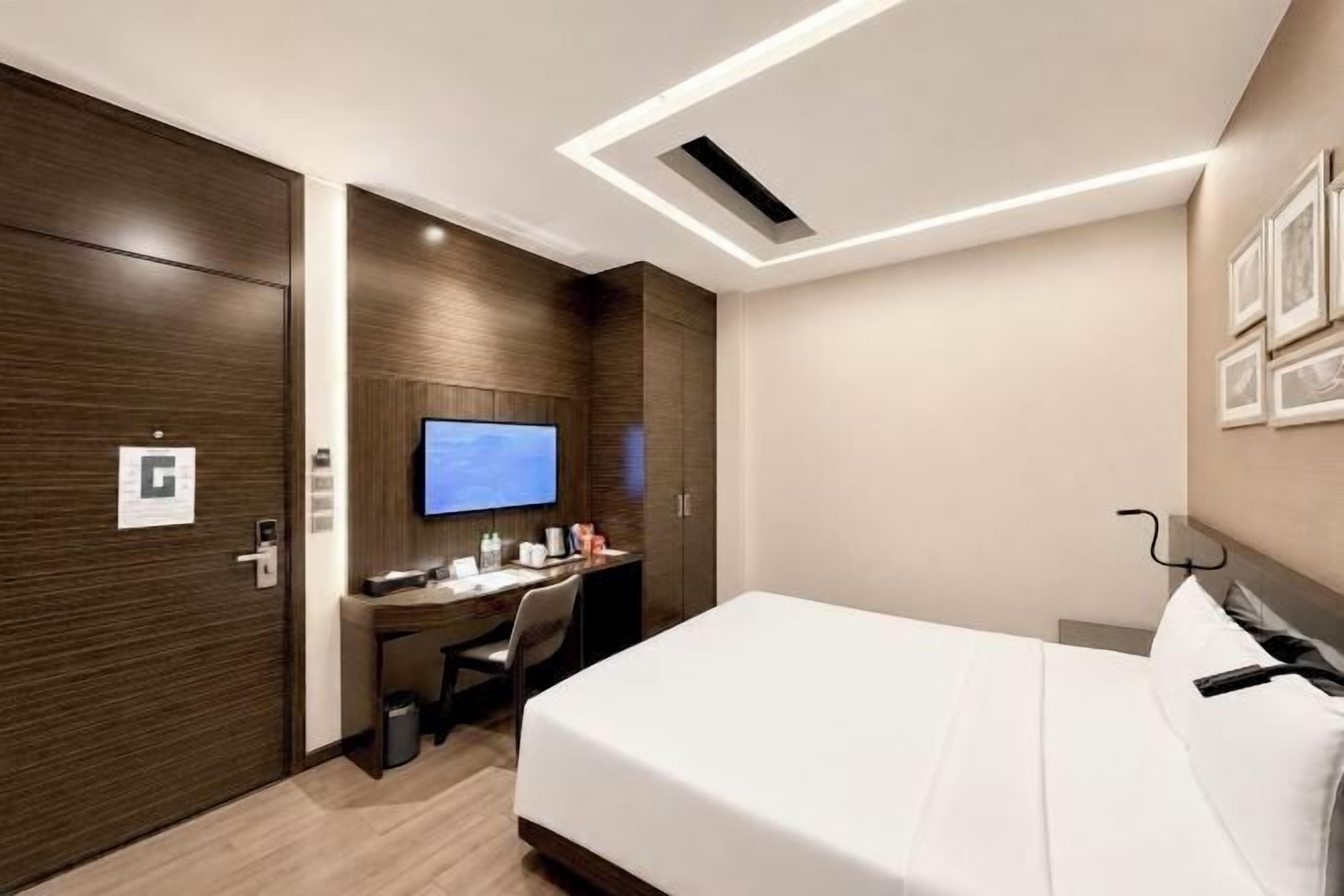 Frigobar, cofres nos quartos, individualmente decorados