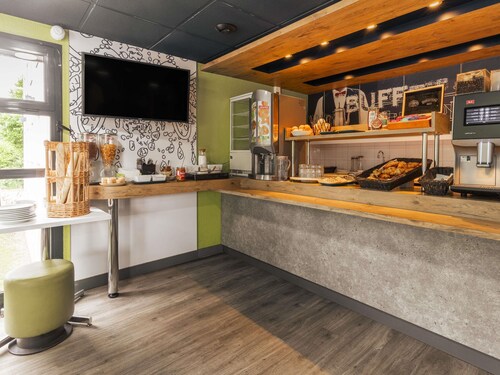 ibis budget Rennes Route de Saint Malo