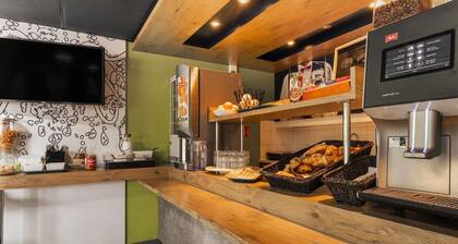 ibis budget Rennes Route de Saint Malo