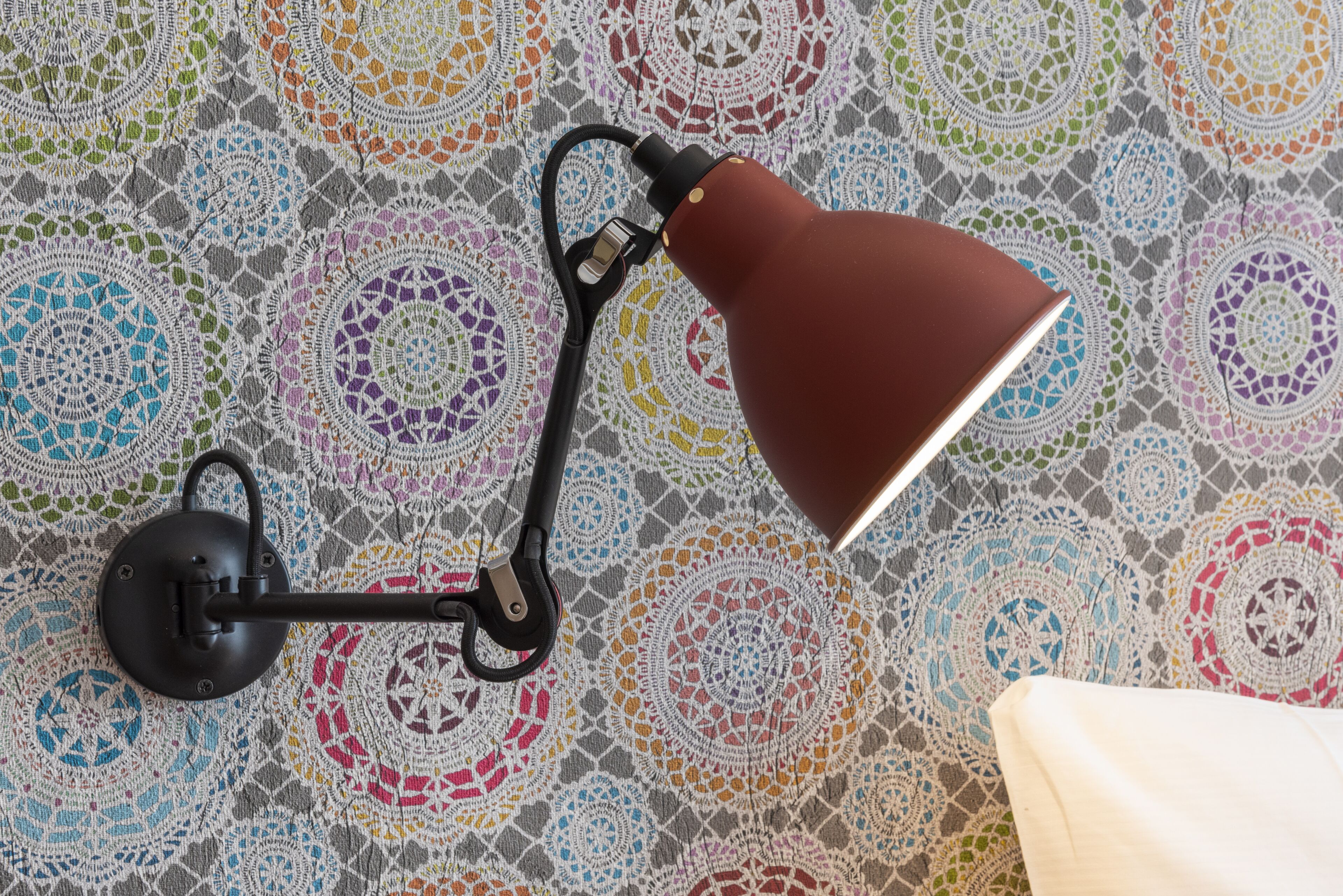 single room street side | hypo-allergenic bedding, individually decorated, individually furnished