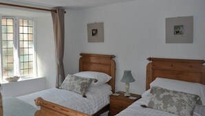 Kamar Twin Standar, ensuite