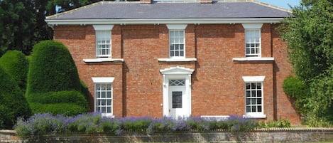 Ingresso della struttura