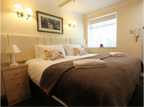 Chambre Double ou avec lits jumeaux, salle de bains attenante