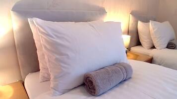 Classic Twin Room | Premium bedding, in-room safe, individually decorated