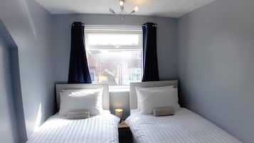 Premium bedding, in-room safe, individually decorated