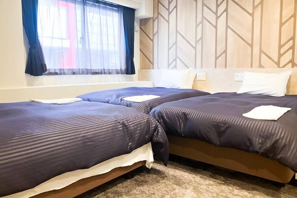 Desk, iron/ironing board (on request), WiFi (free), bed sheets
