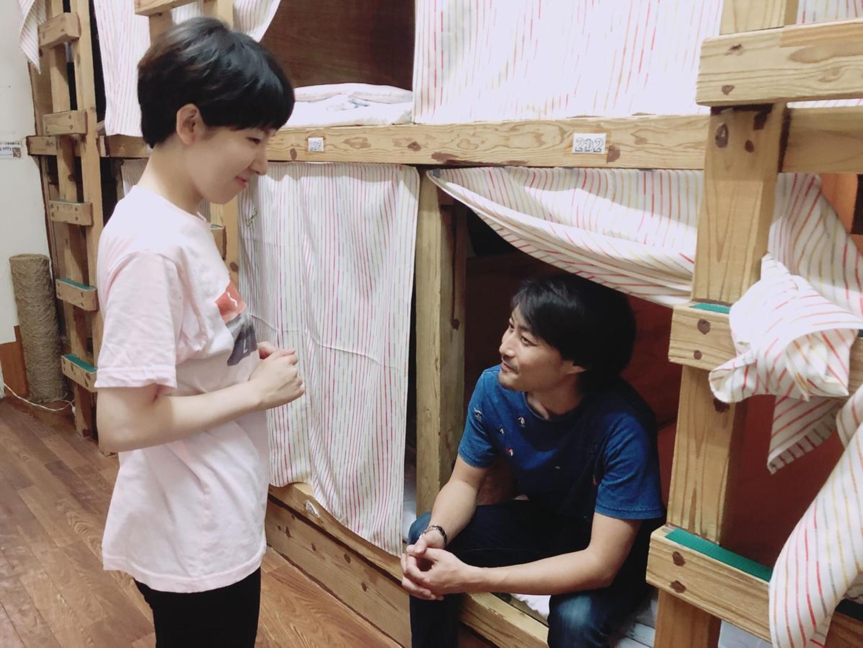 客房内保险箱、遮光窗帘、免费 WiFi