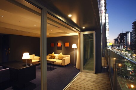 The Gate Hotel Kaminarimon by Hulic - view 2