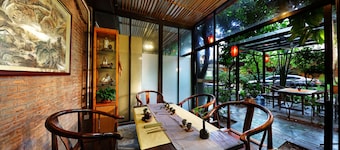 Guangzhou Royal Garden Hotel