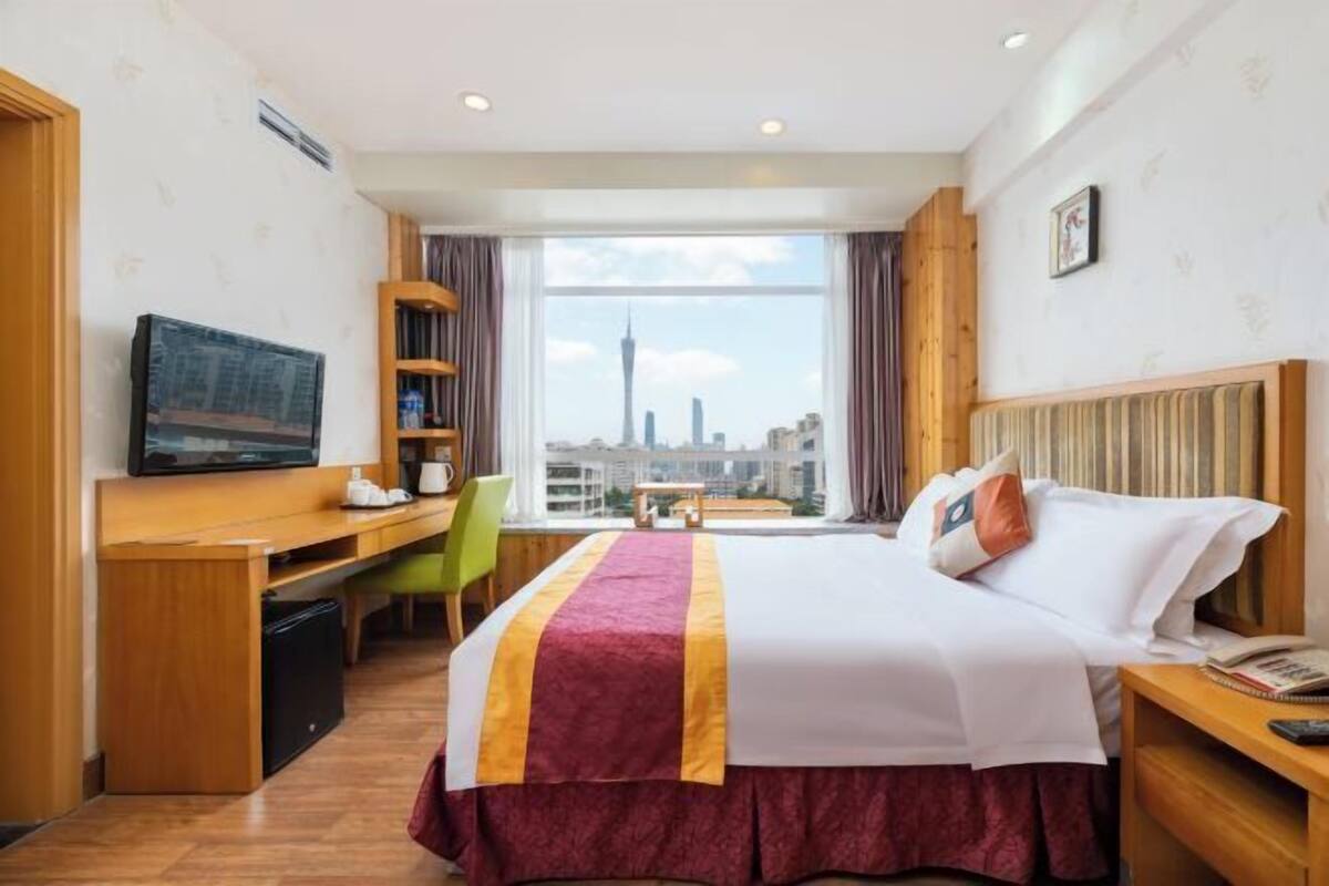 1 chambre, literie de qualité supérieure, couette en duvet d'oie