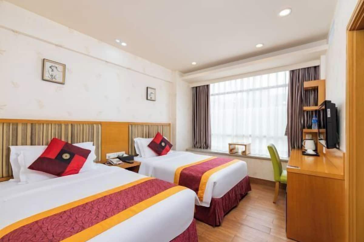 1 chambre, literie de qualité supérieure, couette en duvet d'oie
