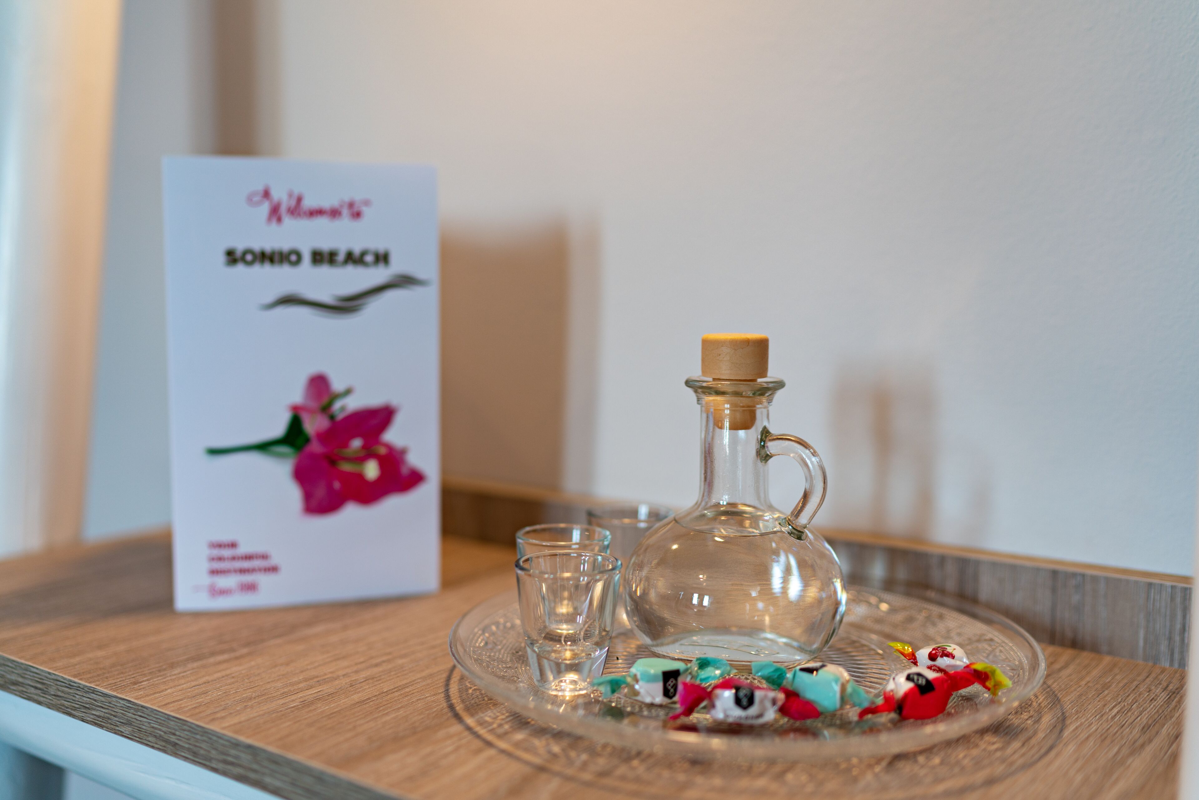 deluxe studio, sea view | in-room safe, desk, blackout curtains, iron/ironing board