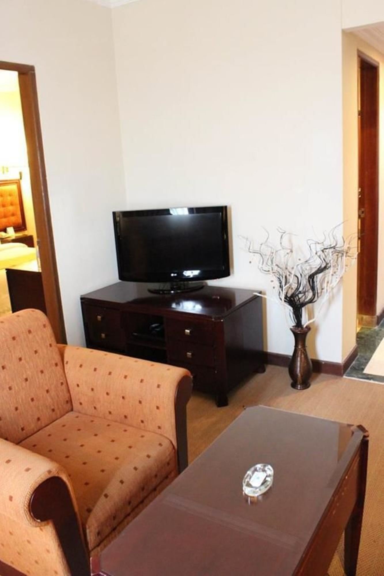 تقديم الإفطار والغداء والعشاء