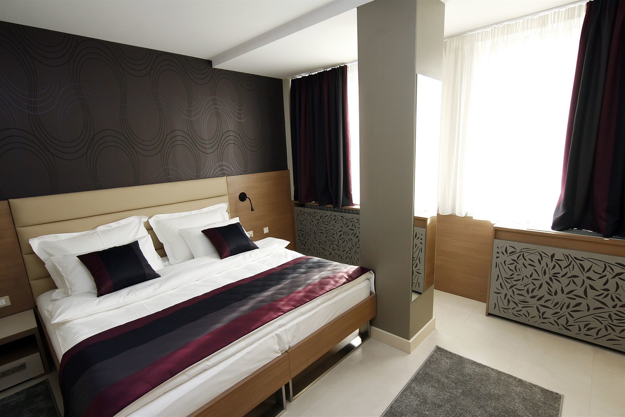 Photo - Hotel Srbija Garden-FREE PARKING