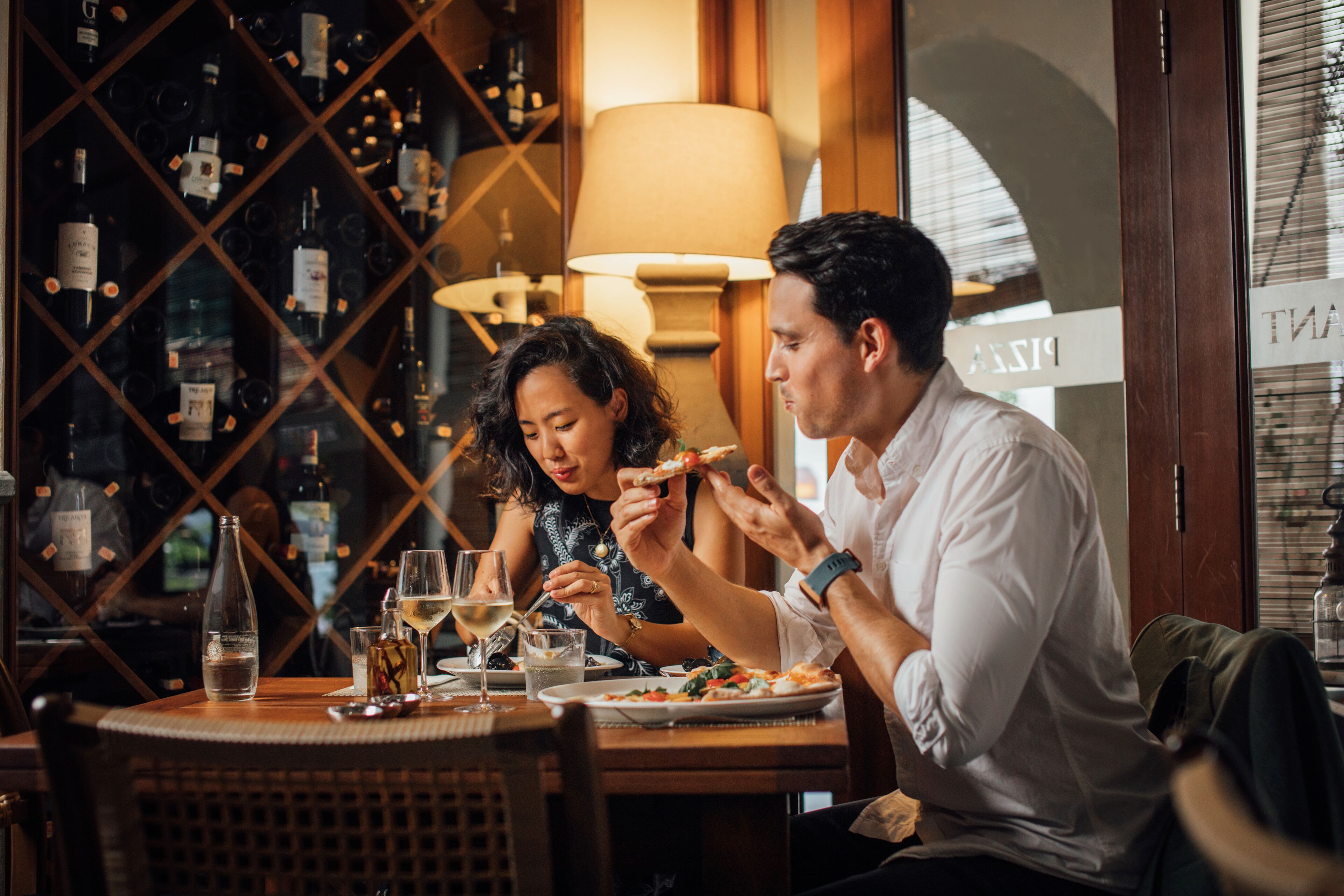 Breakfast, lunch, dinner served; Italian cuisine 