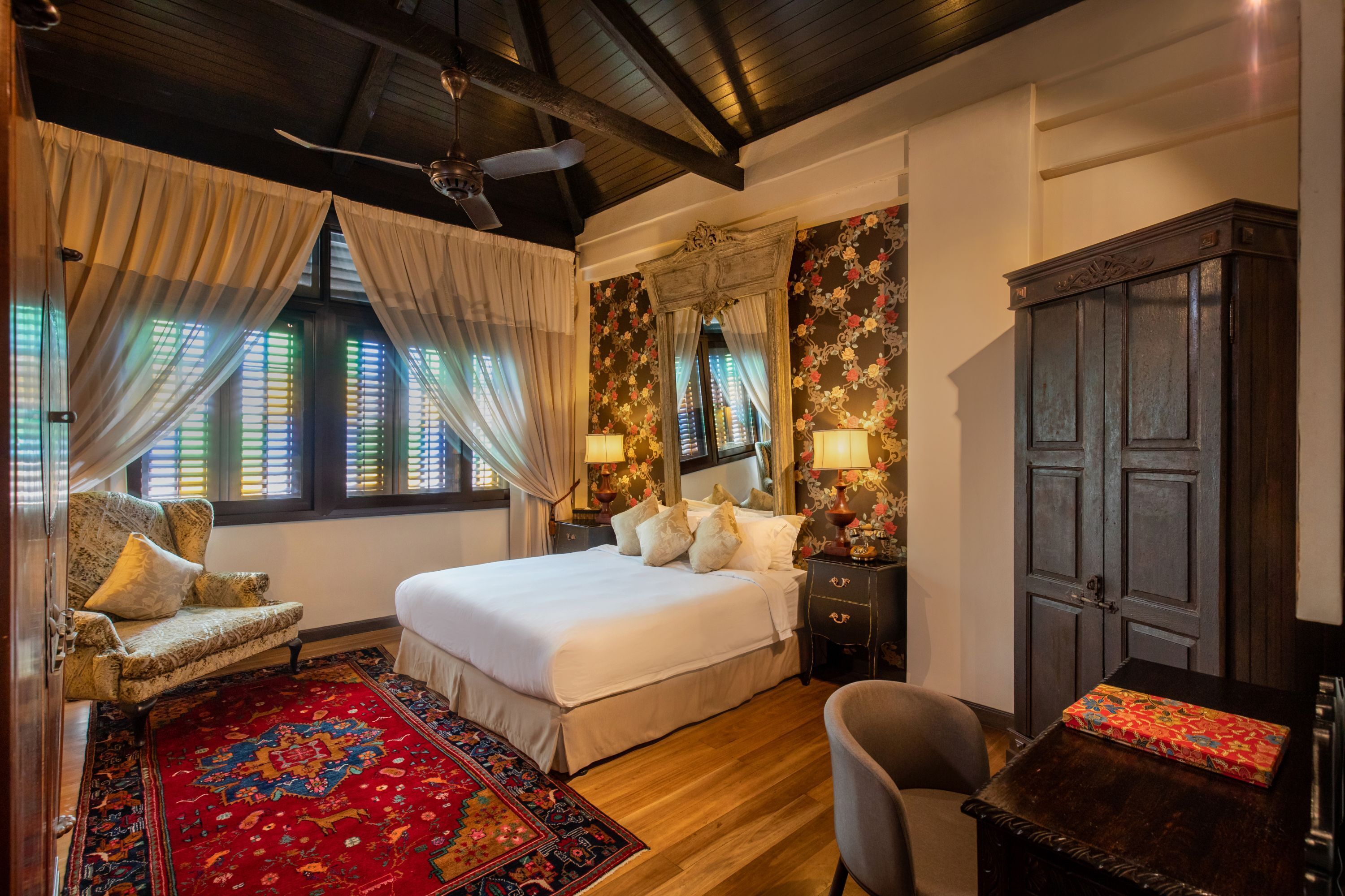 deluxe superior | 1 bedroom, premium bedding, select comfort beds, free minibar