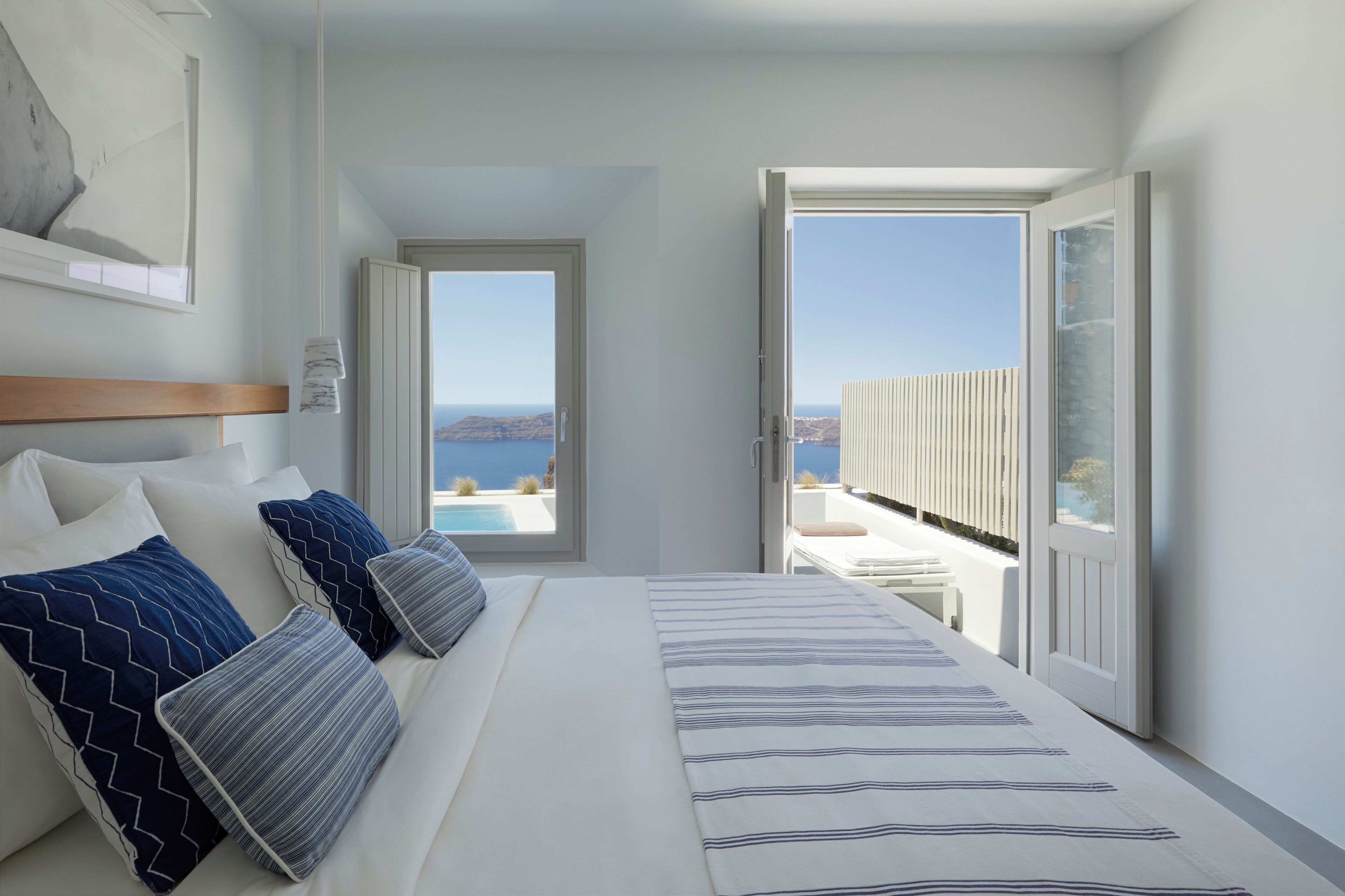 Ropa de cama hipoalergénica, cubrecamas y artículos del minibar gratis 