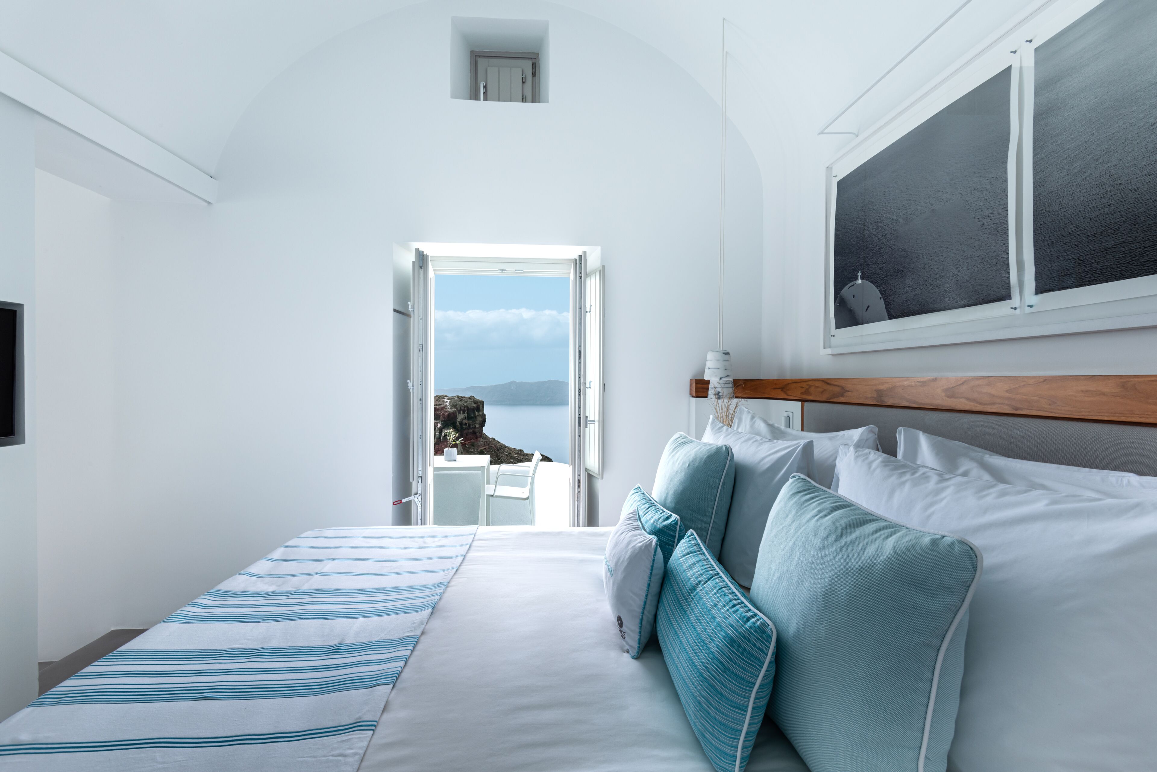 Suite de luna de miel (with Plunge Pool) | Ropa de cama hipoalergénica, edredón y artículos del minibar gratis 