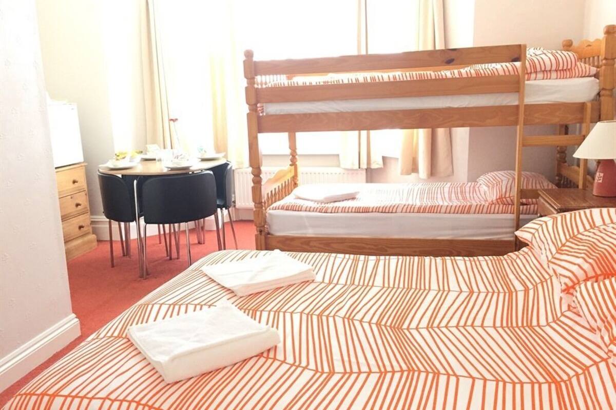 Suite, Ensuite (Sleeps 4 with Bunk Bed)