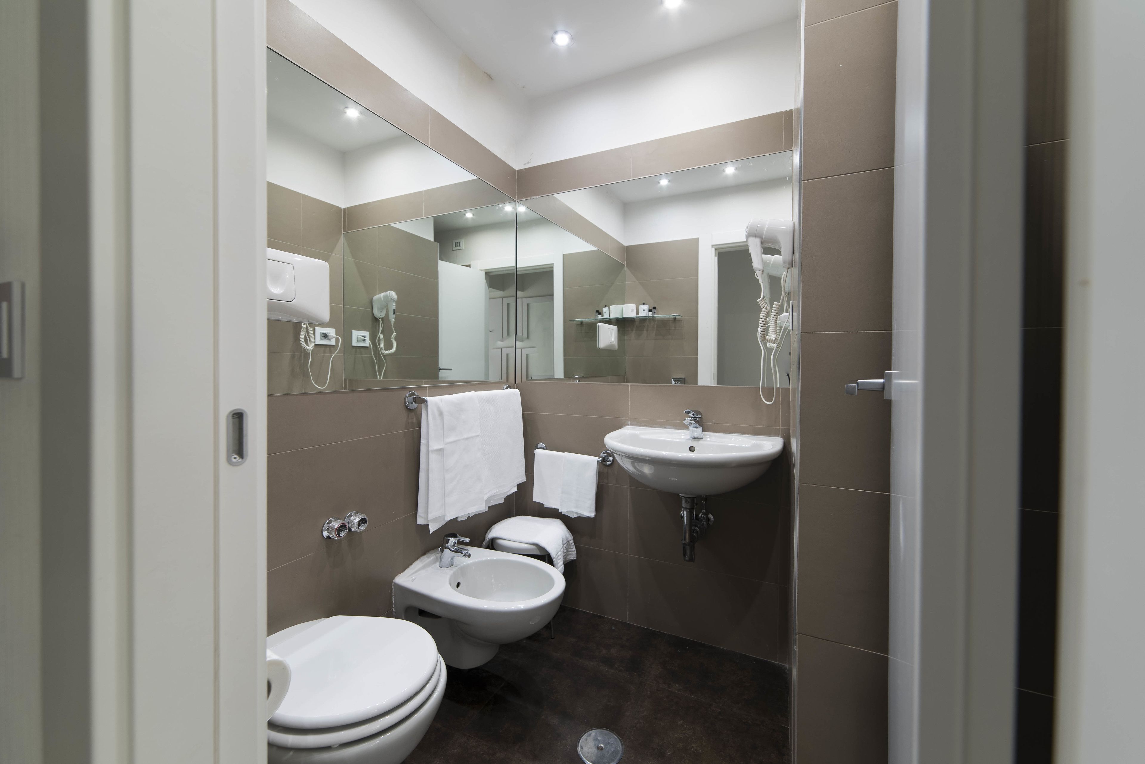 double room single use | bathroom | free toiletries, bidet, towels