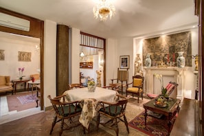Interior - Navona Gallery Suites (Rome)