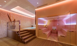 Espace de soins pour les couples, sauna, bain à remous, hammam