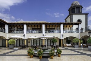 Front of property - Hotel Suite Villa María (Adeje)