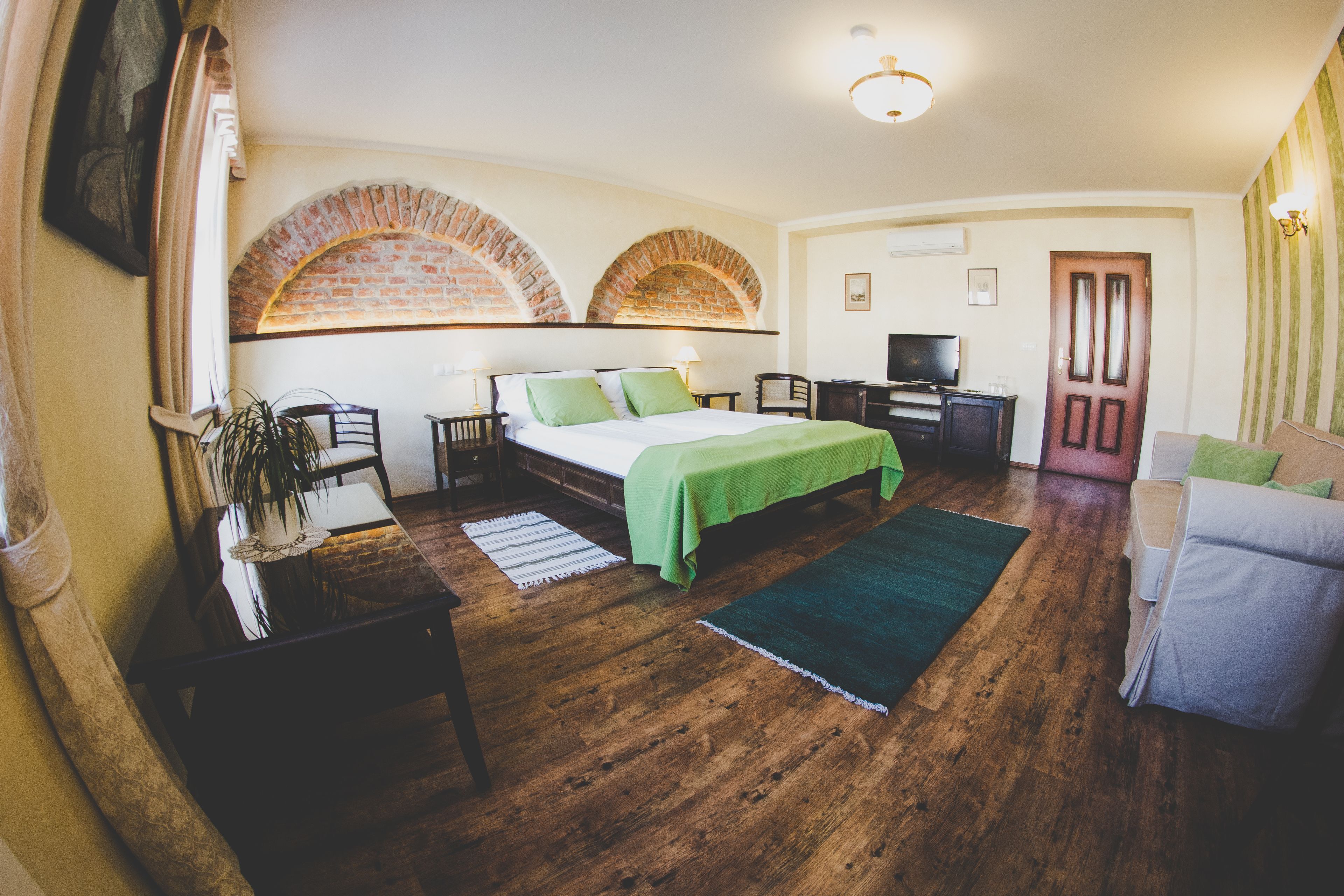 hypo-allergenic bedding, individually decorated, individually furnished