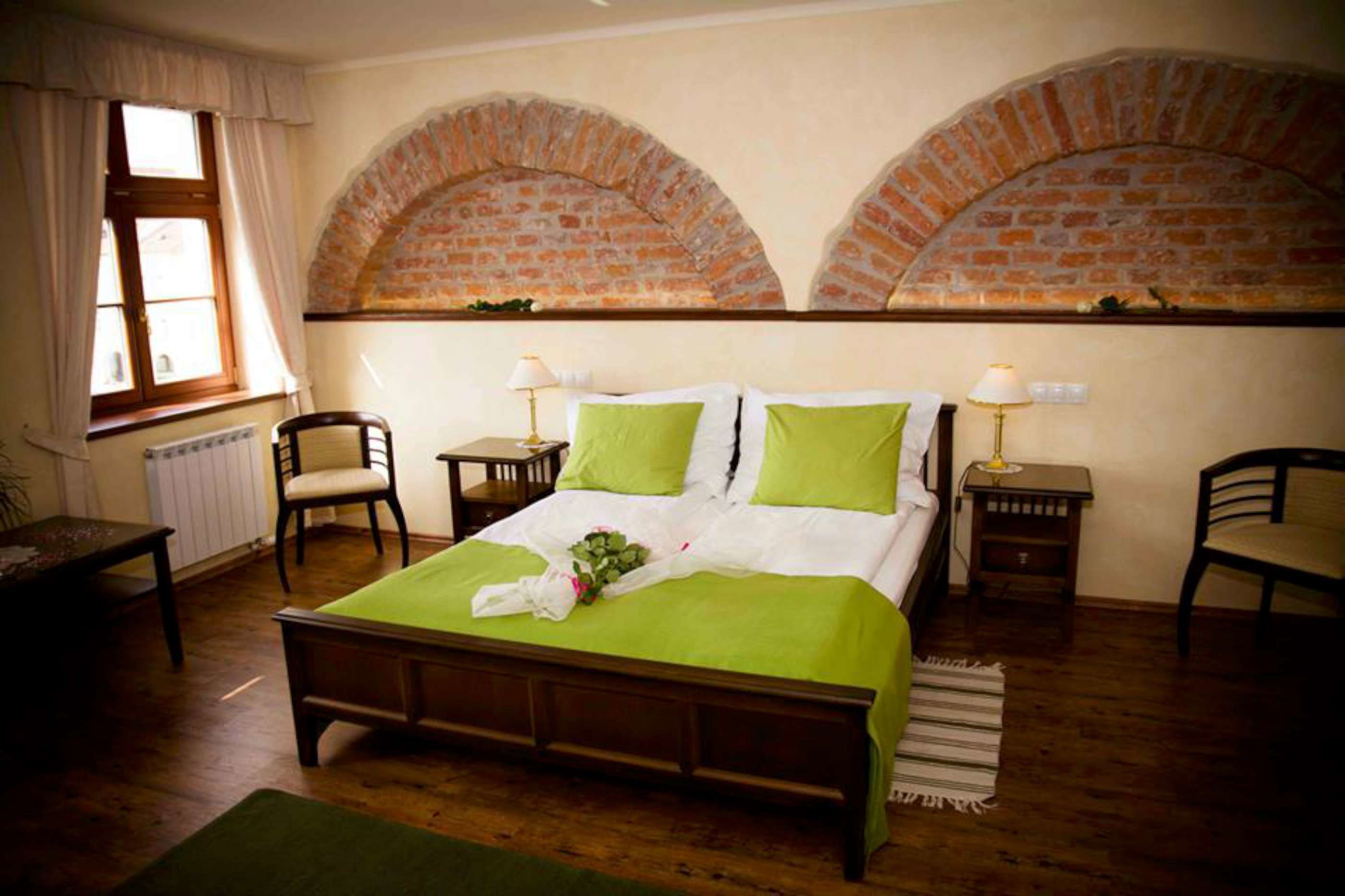 hypo-allergenic bedding, individually decorated, individually furnished