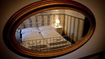 Double Room | Hypo-allergenic bedding, individually decorated, individually furnished