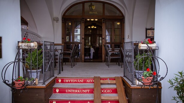 Property entrance - Hotel La Fresca (Kromeriz)