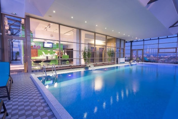 Piscine couverte