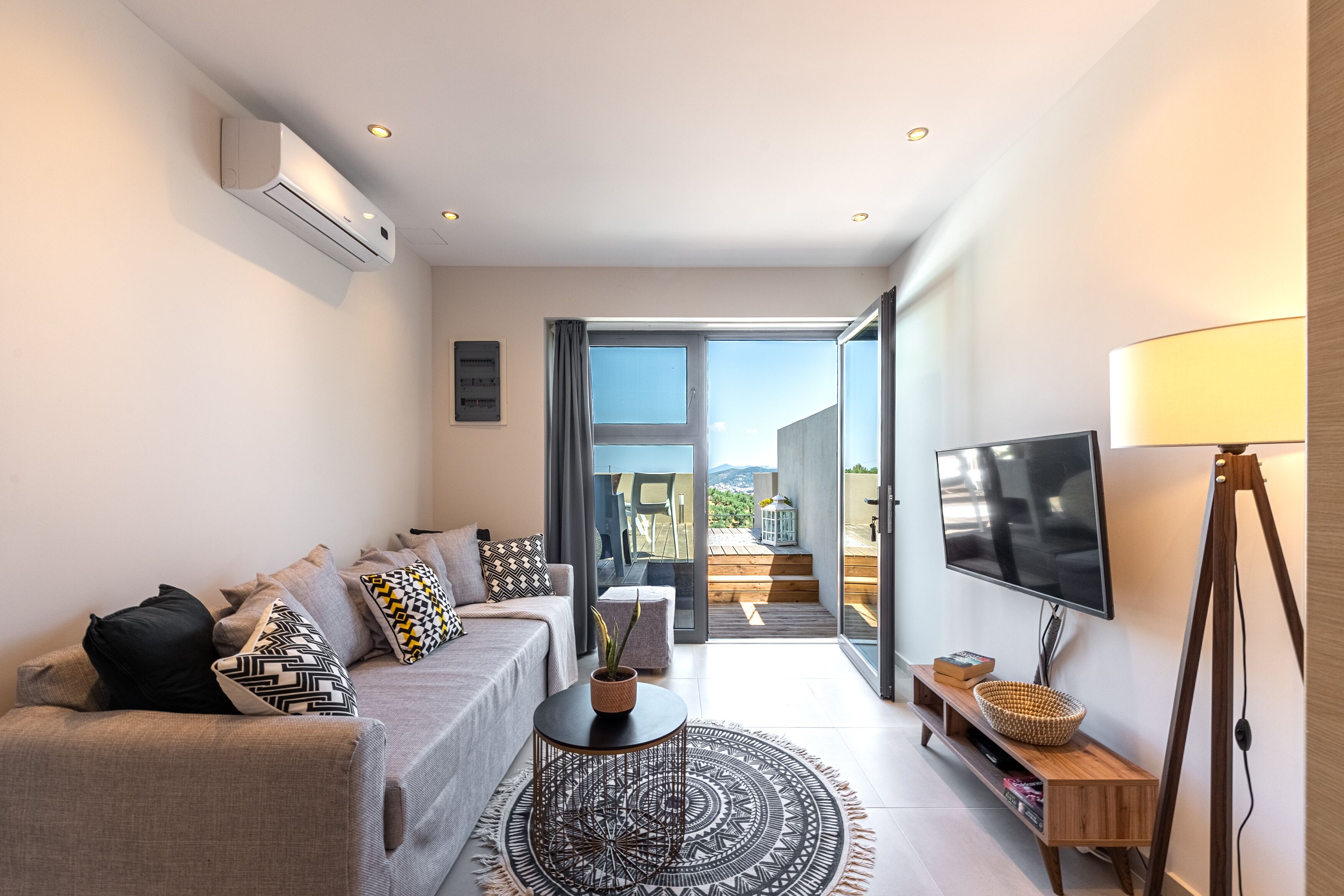 Luxury Apartment, 2 Bedrooms, Private Pool, Sea View | Living area | 42-inch Smart TV with satellite channels, TV, Netflix