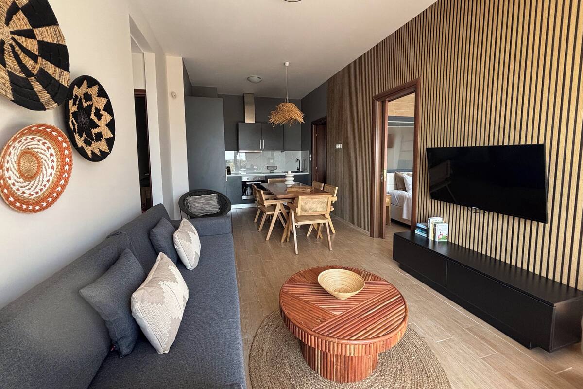 Superior Villa, 3 Bedrooms, Private Pool, Sea View | Hypo-allergenic bedding available, in-room safe, laptop workspace